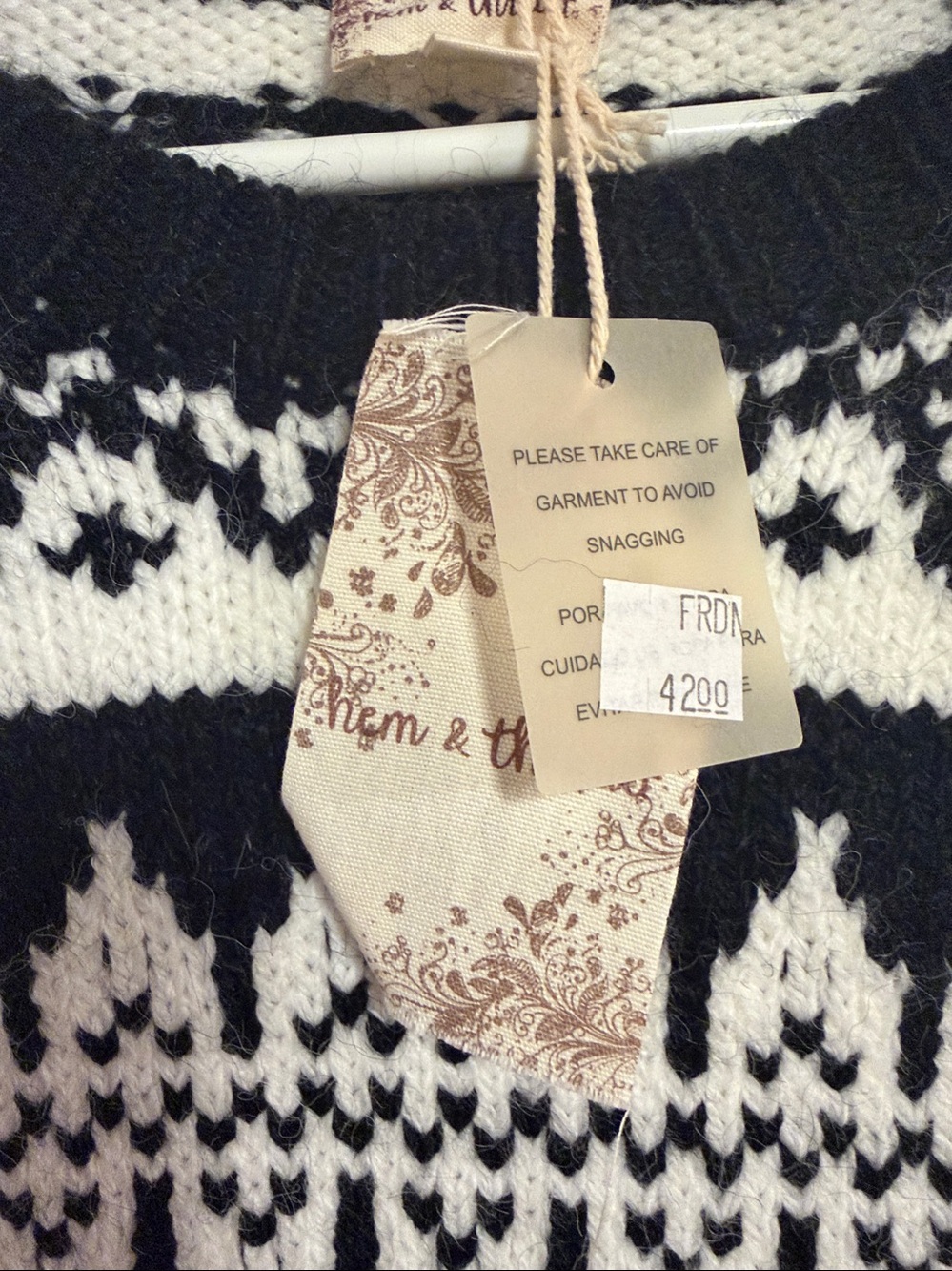 NWT HEM & THREAD Black & Cream Fair Isle Cable Knit Sweater Ski MEDIUM - Picture 3 of 8